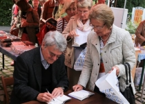 Autogramme von Bernd-Lutz Lange | Foto: Holger Simmat